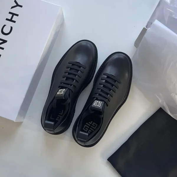 Givenchy shoes - Replica shoes