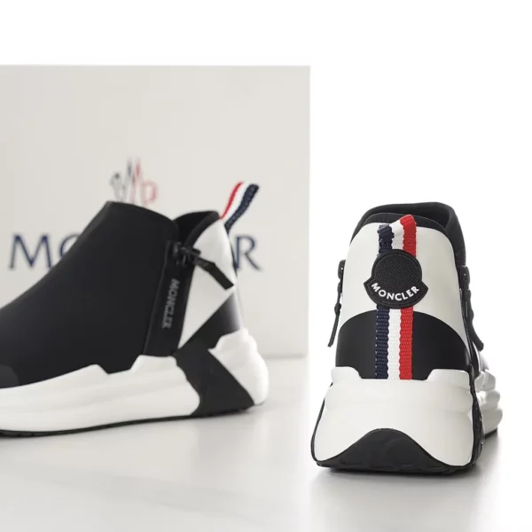 Moncler shoes - Replica shoes