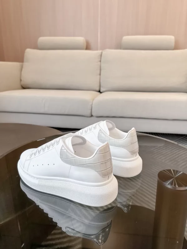 Alexander MCQueen shoes - Reps shoes