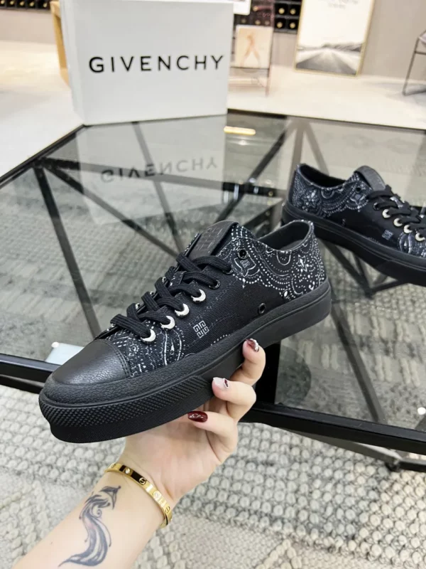 Givenchy shoes - Reps shoes