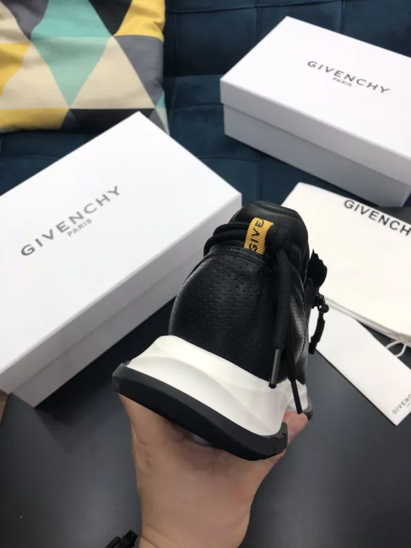 Givenchy shoes - rep shoes