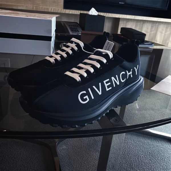 Givenchy shoes - rep shoes