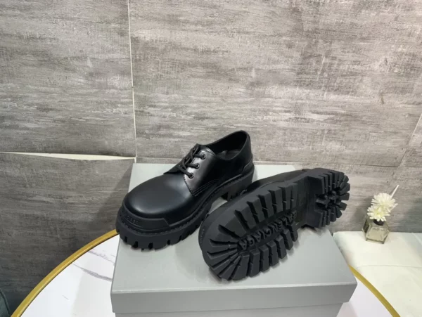 Balenciaga shoes - Replica shoes