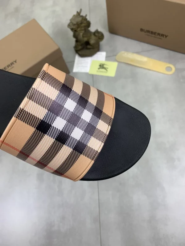 Burberry shoes - rep shoes