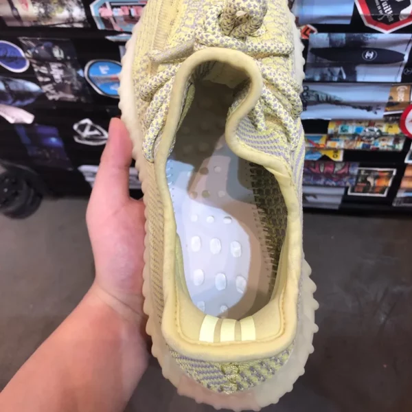 Yeezy shoes - Reps shoes