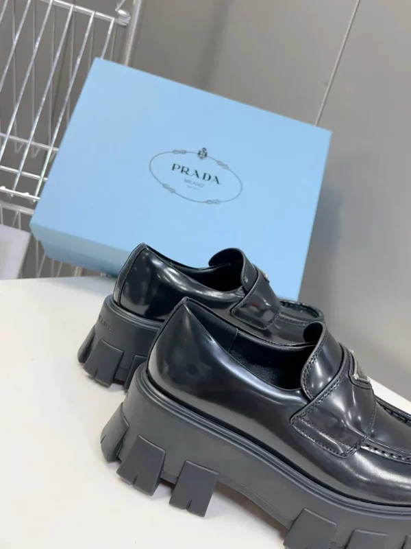 Prada shoes - Replica shoes