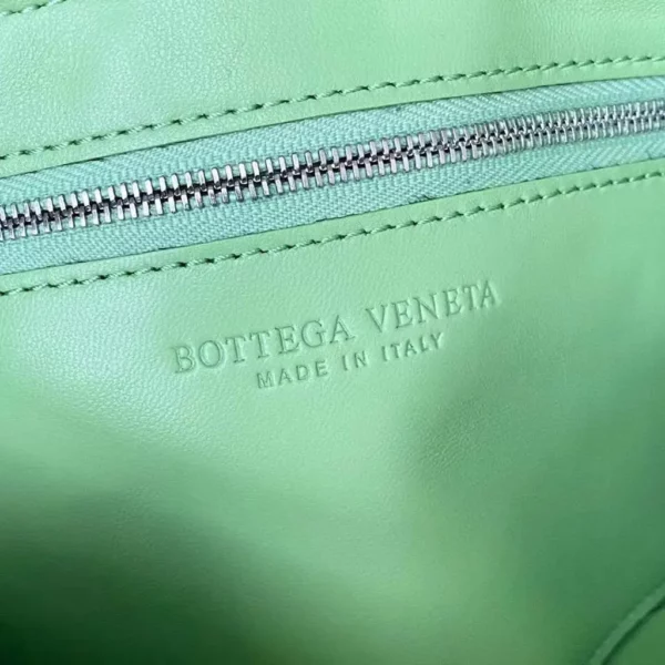 Bottega Veneta bag - replica bags