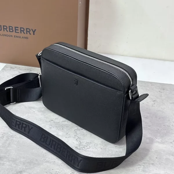 Burberry bag - replica bags