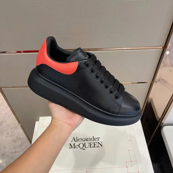 Alexander MCQueen shoes - rep shoes