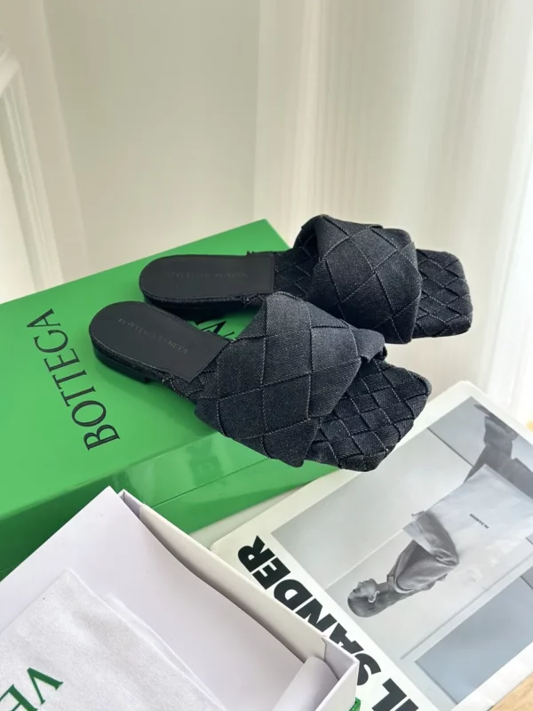 Bottega Veneta shoes - rep shoes