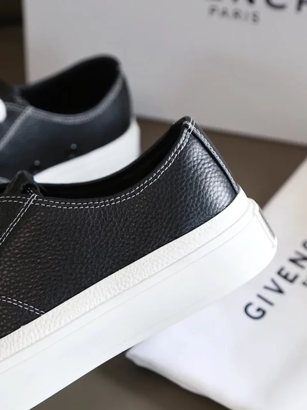 Givenchy shoes - Replica shoes