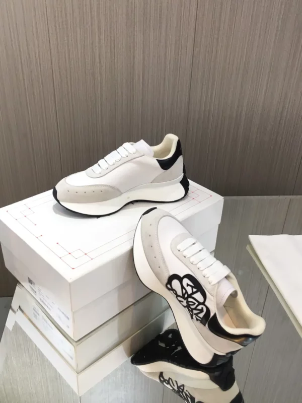 Alexander MCQueen shoes - Replica shoes