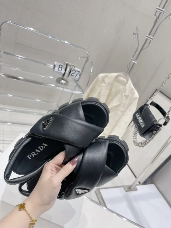 Prada shoes - Replica shoes