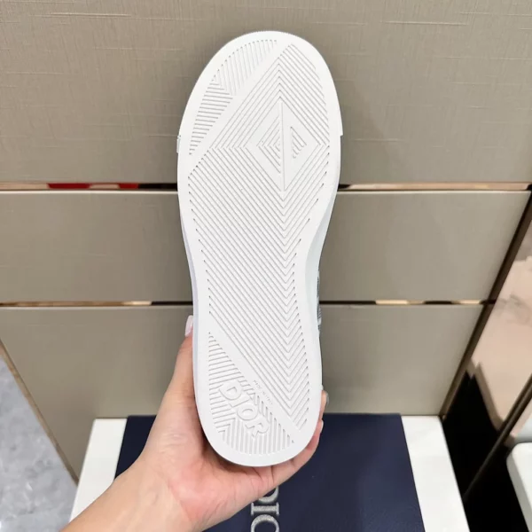 Dior shoes - rep shoes