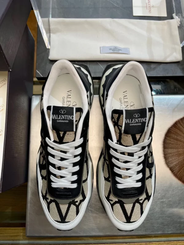 Valentino shoes - rep shoes