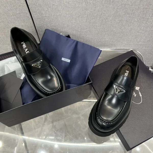 Prada shoes - Replica shoes