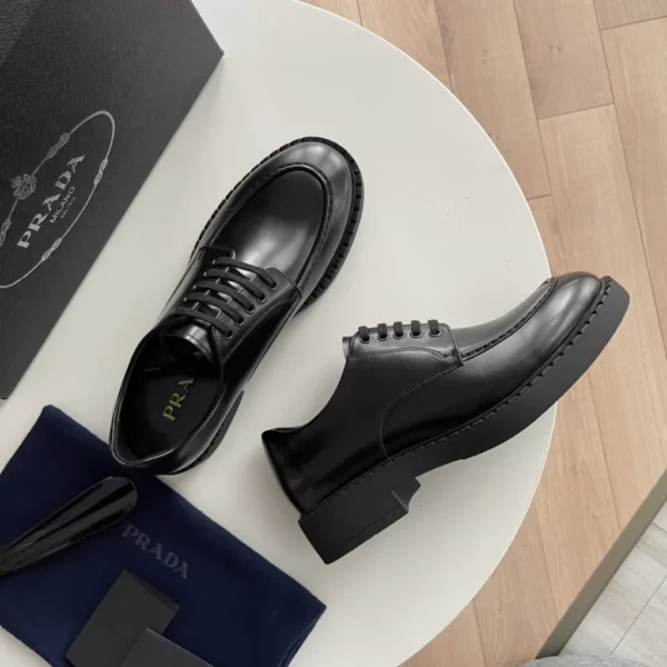 Prada shoes - Replica shoes