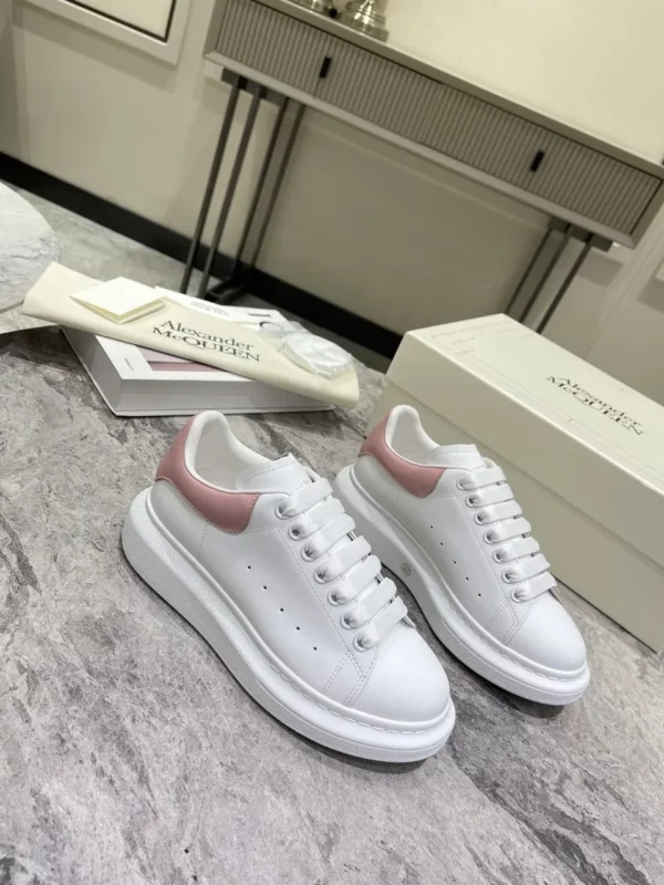 Alexander MCQueen shoes - Reps shoes