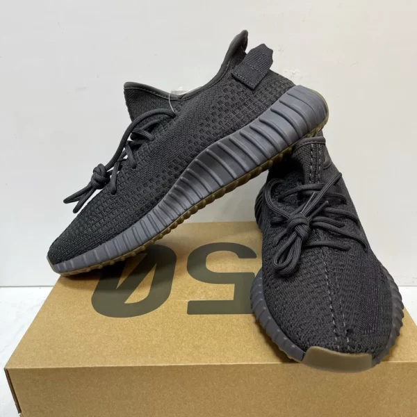 Yeezy shoes - Reps shoes