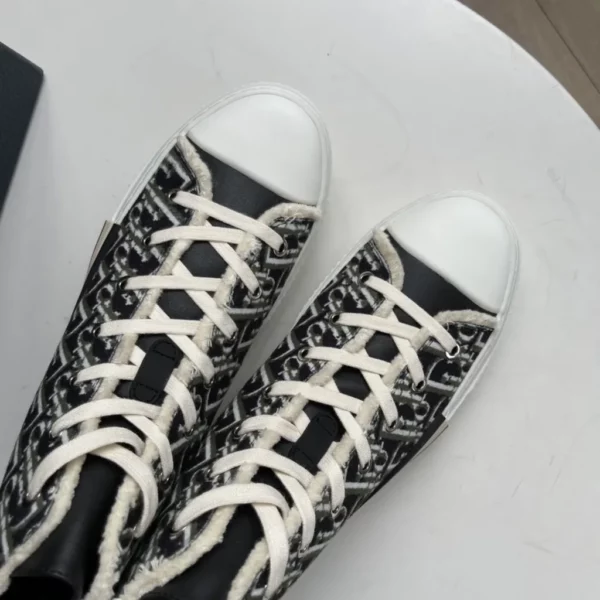 Dior shoes - Reps shoes