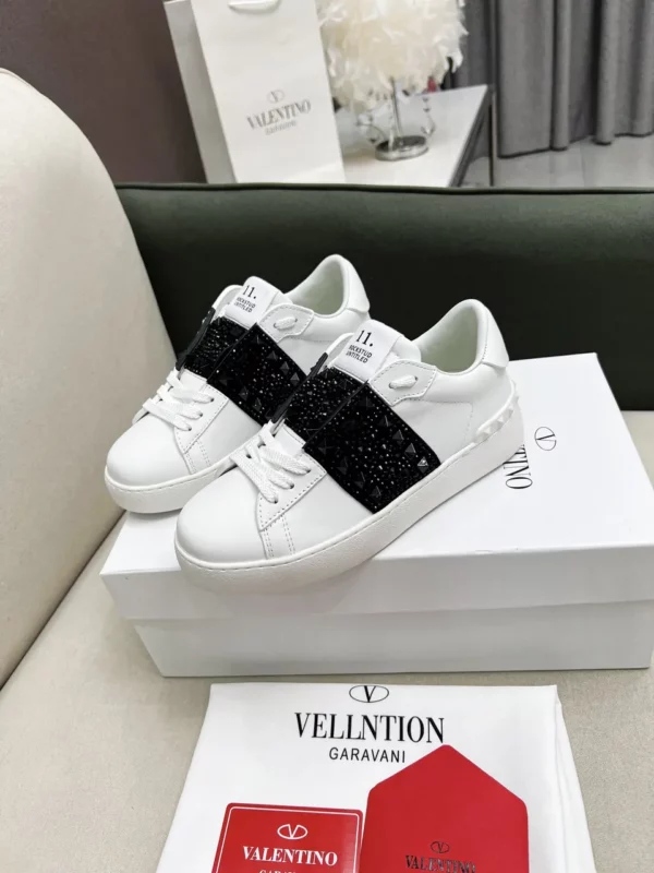 Valentino shoes - Replica shoes