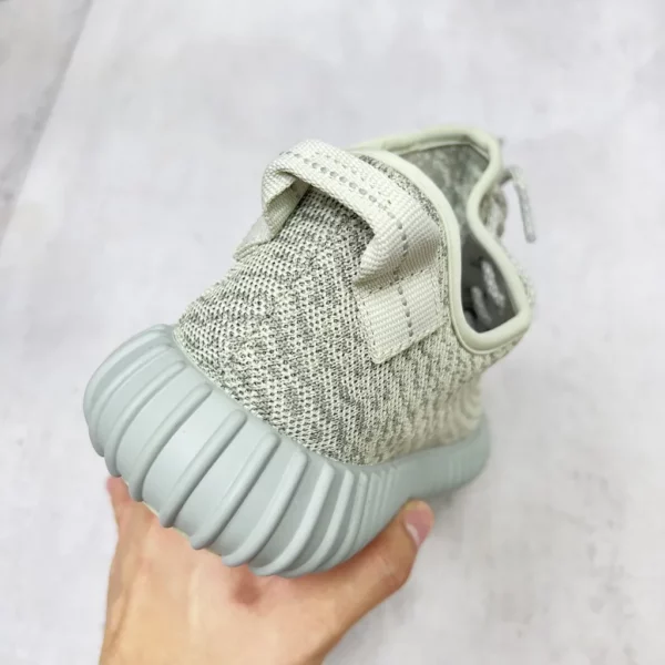 Yeezy shoes - Reps shoes