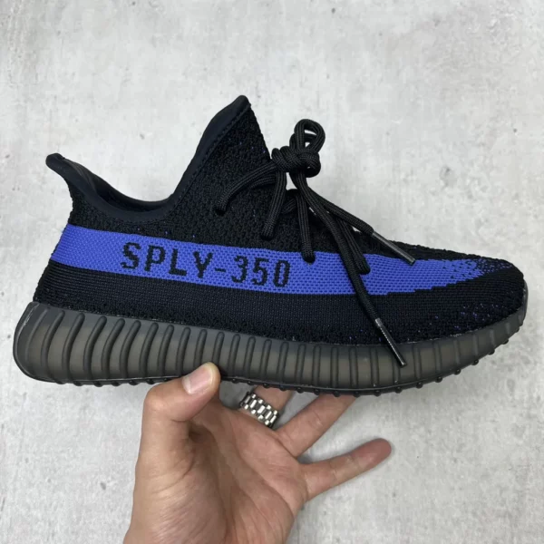 Yeezy shoes - rep shoes