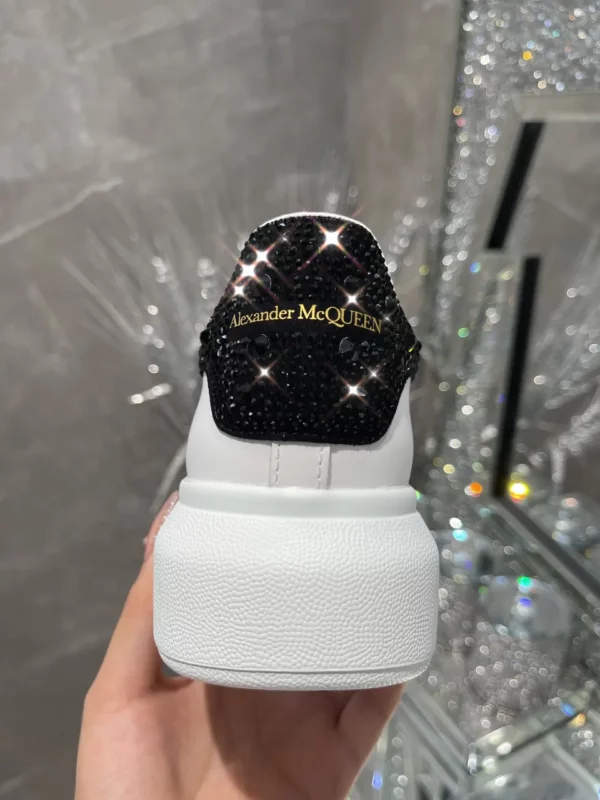 Alexander MCQueen shoes - Replica shoes