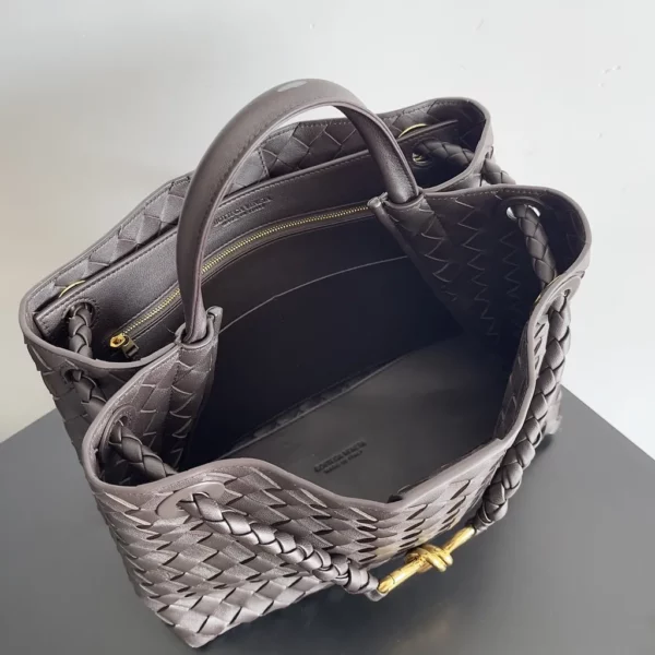 Bottega Veneta bag - replica bags