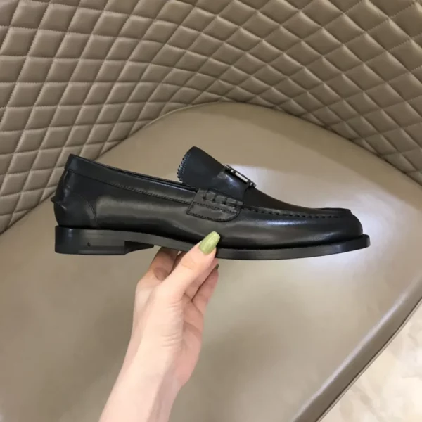 Burberry shoes - rep shoes