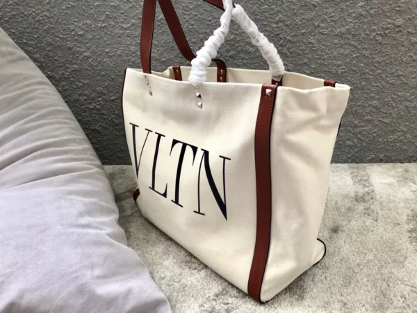 Valentino bag - rep bags