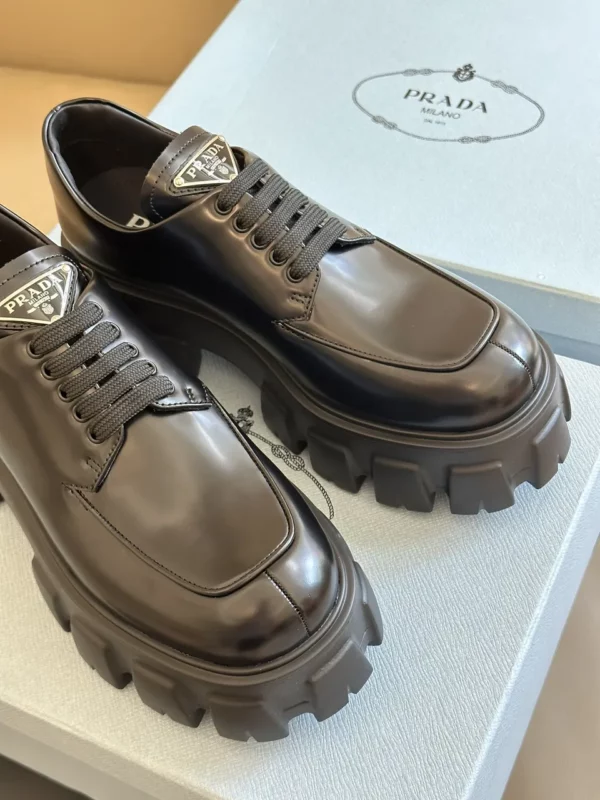 Prada shoes - Replica shoes