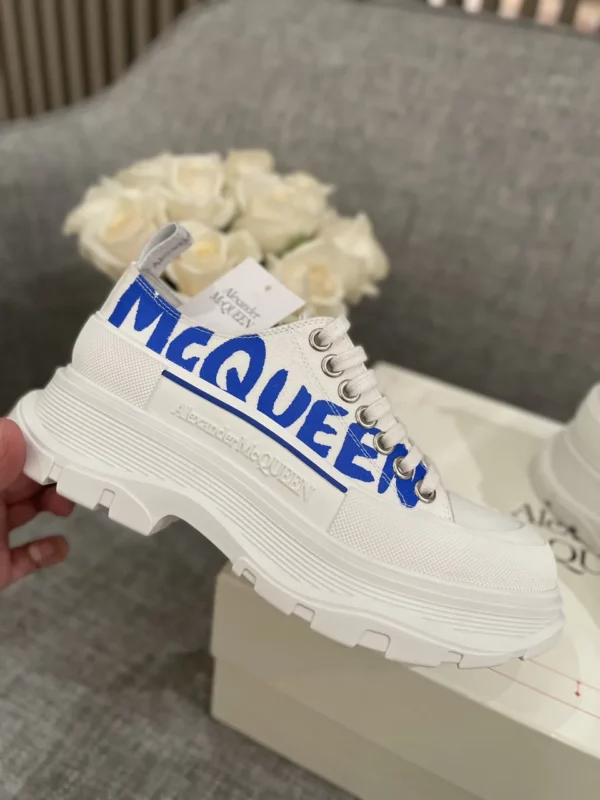 Alexander MCQueen shoes - Replica shoes