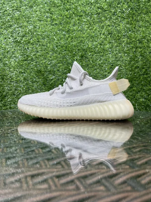 Yeezy shoes - Reps shoes