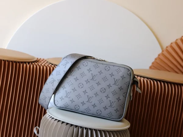 Louis Vuitton bag - louis vuitton replica bags