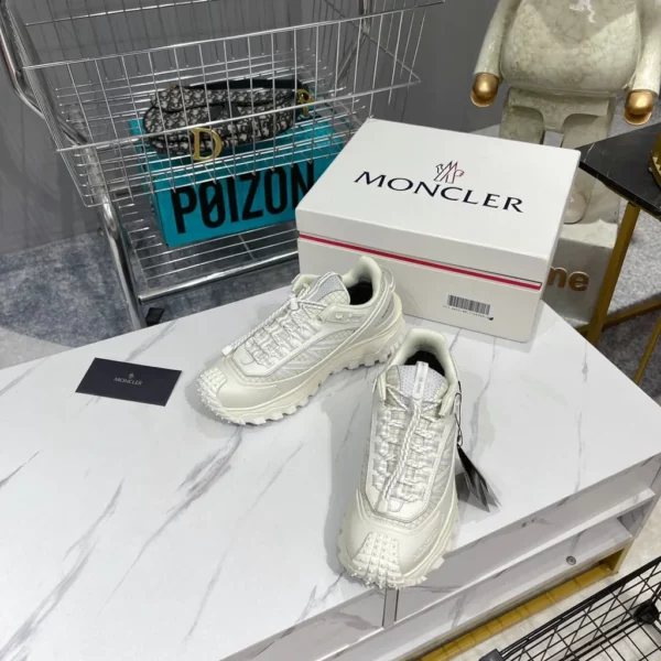 Moncler shoes - Replica shoes