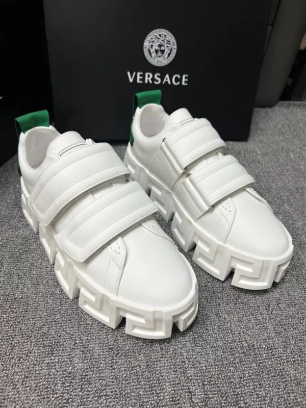 Versace shoes - Replica shoes