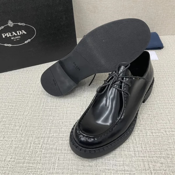 Prada shoes - Replica shoes