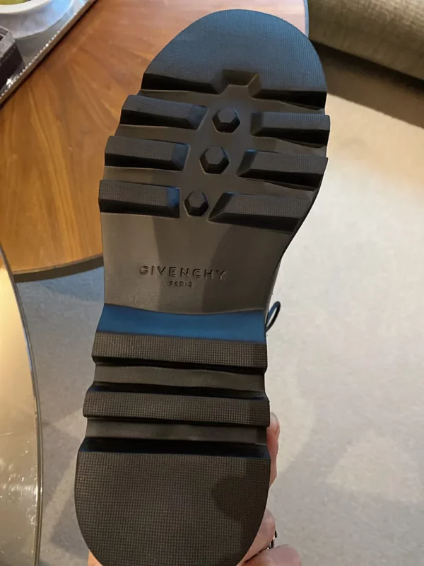 Givenchy shoes - Reps shoes