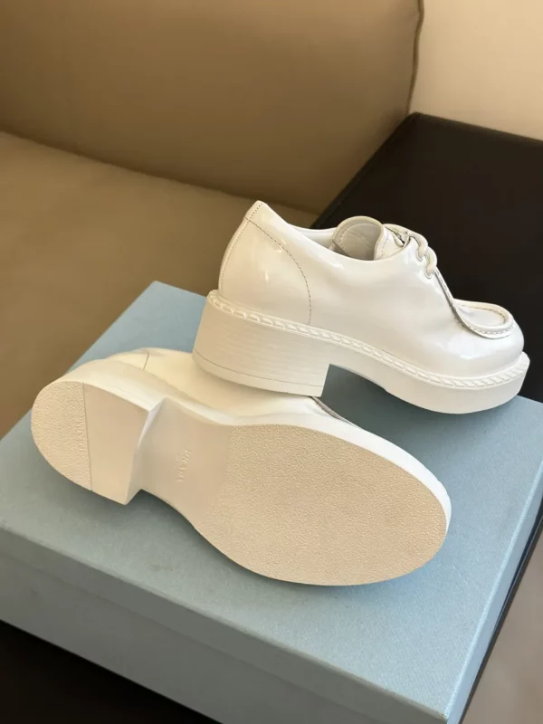 Prada shoes - Replica shoes