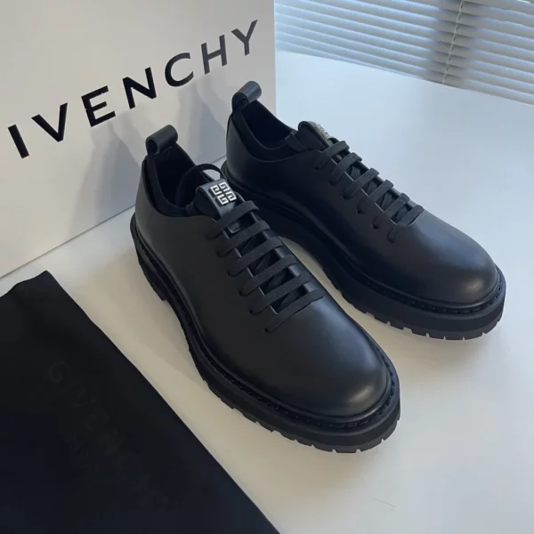 Givenchy shoes - Replica shoes