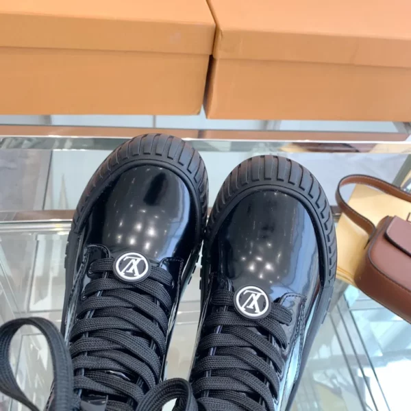 Louis Vuitton shoes - louis vuitton replica shoes