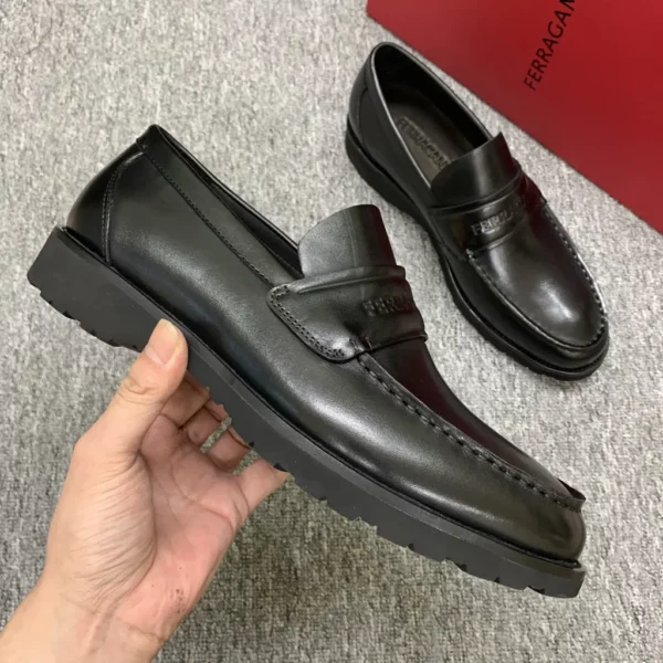 Ferragamo shoes - Replica shoes