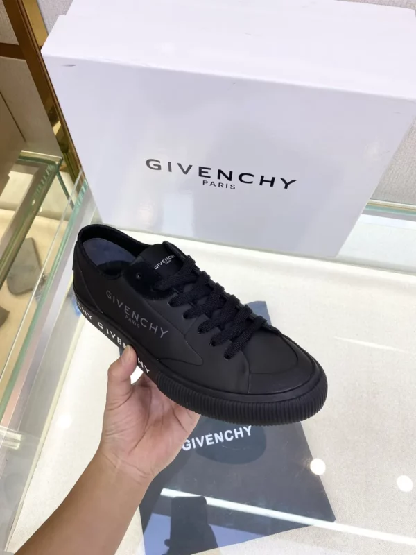 Givenchy shoes - rep shoes