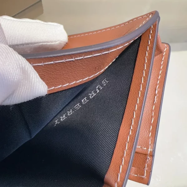 Burberry bag - rep bags