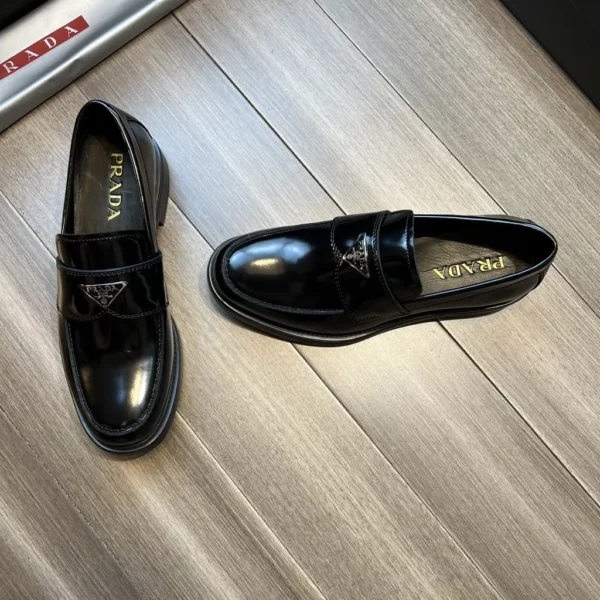 Prada shoes - Replica shoes