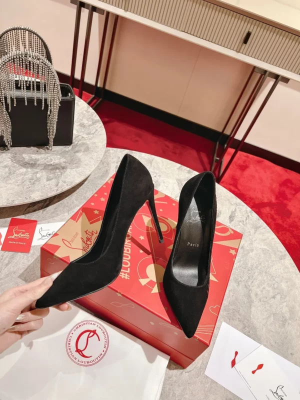 Christian Louboutin shoes - Replica shoes