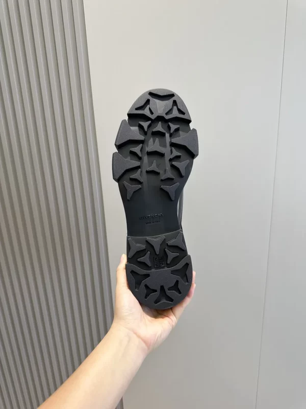 Givenchy shoes - Reps shoes