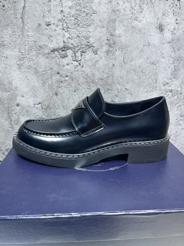 Prada shoes - Replica shoes