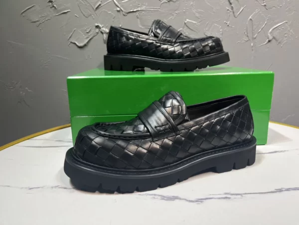 Bottega Veneta shoes - rep shoes